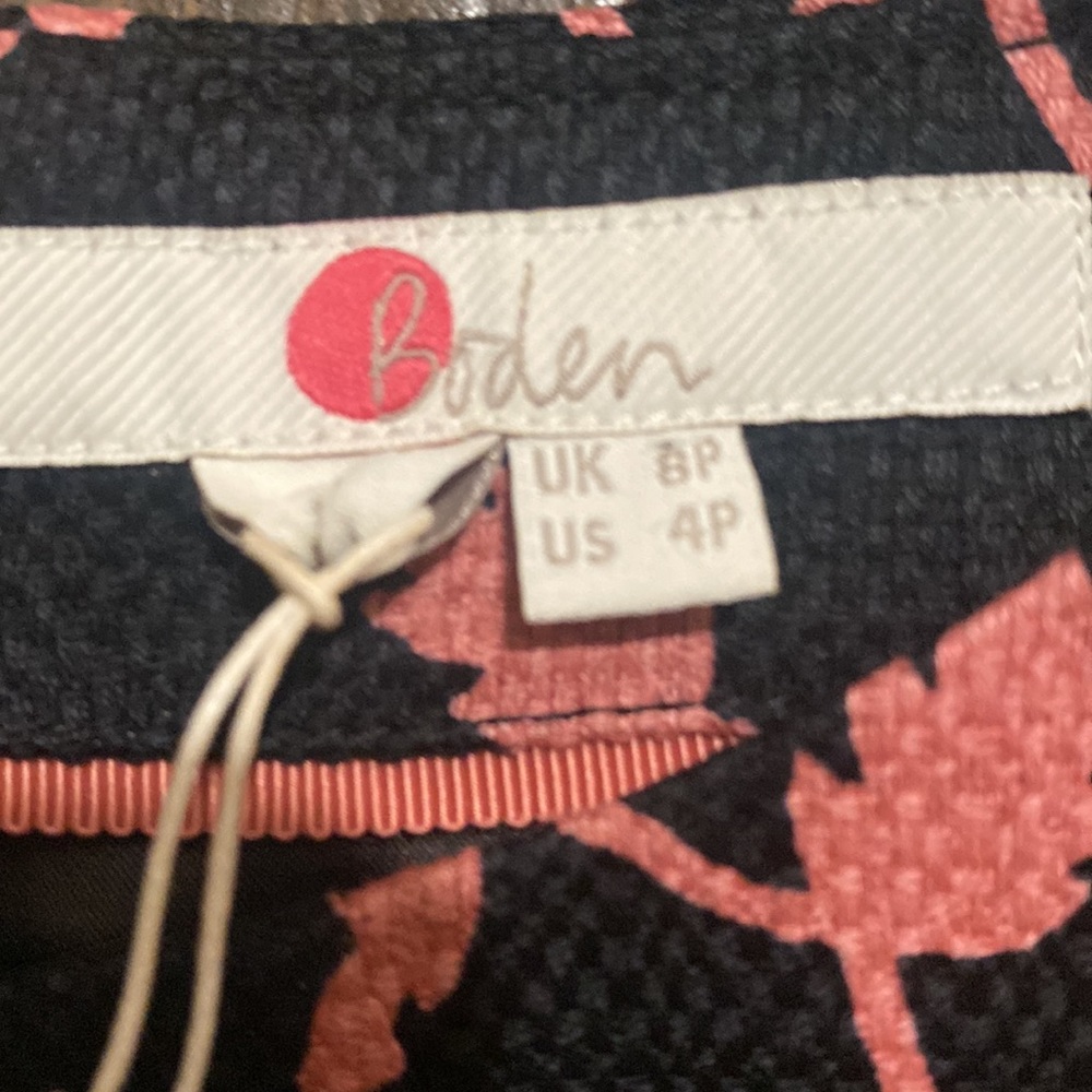 COPY - Boden pink and black leaf trellis fluer belted dress - Picture 8 of 10